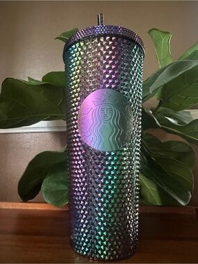 Starbucks 24 oz. Iridescent Tumbler Diamond Studded Oil Slick Siren Logo Venti